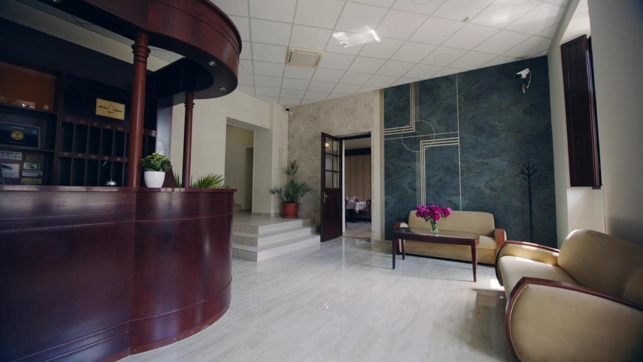 Aqua Hotel Eger