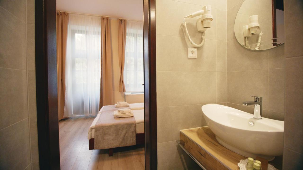 Aqua 3* Eger
